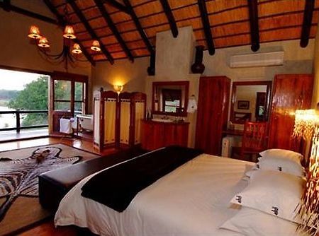 인들로부 리버 로지 호텔 Karongwe Game Reserve 외부 사진